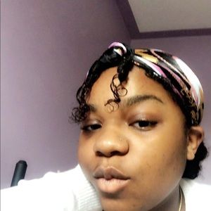 Meet your Posher, Ciara